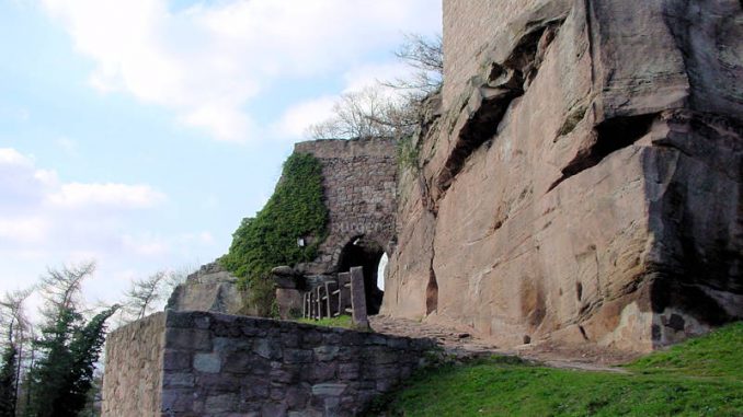 Burg-Hanstein_0090_Aufgang