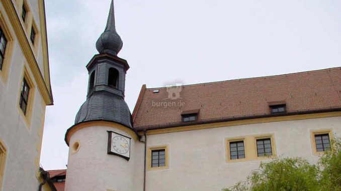 Schloss-Colditz_Uhrturm_0028