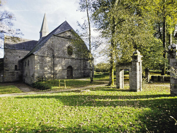 Abbaye du Relec - Abteikirche und Park © Bernard Galeron / CDP-29