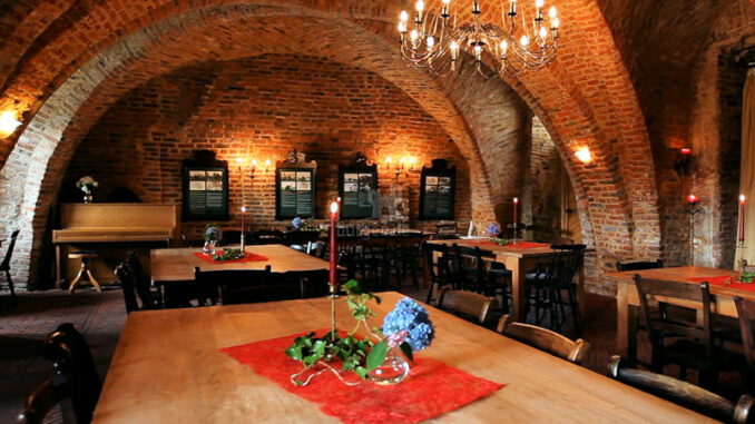 Burg-Boetzelaer_Rittergewoelbe_c-Burg-Boetzelaer_800