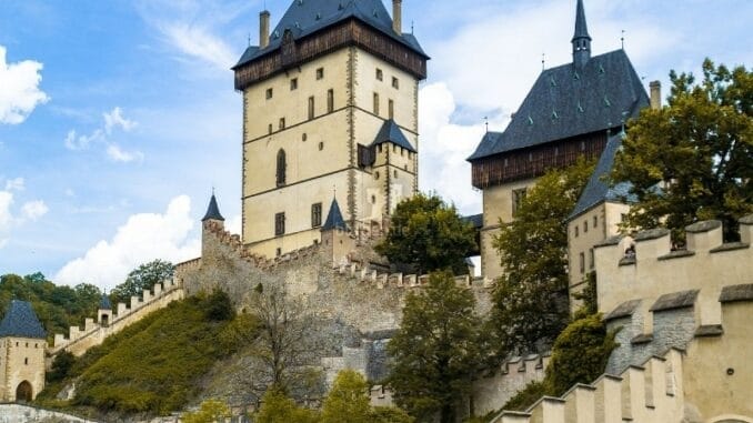 69_karlstejn_Patrik Houštecký_Pixabay-4967609_1920