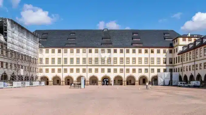 Schloss Friedenstein by Krzysztof Golik